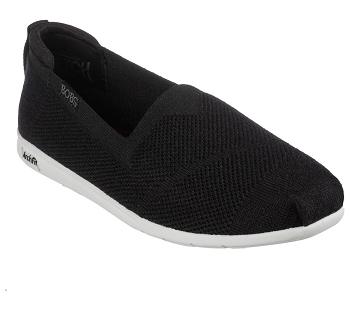 Black / White Skechers Arch Fit BOBS Plush | 51294_USA